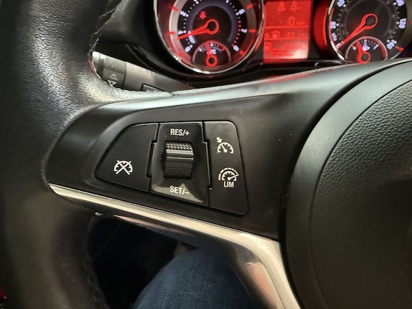 Used Vauxhall ADAM 2015 for sale - 76280519: Photo 38