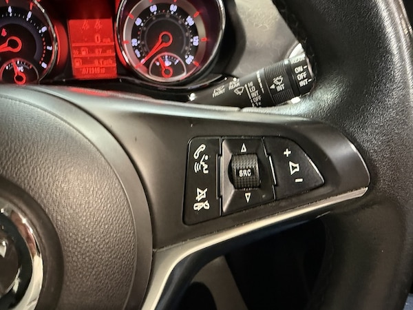 Used Vauxhall ADAM 2015 for sale - 76280519: Photo 39