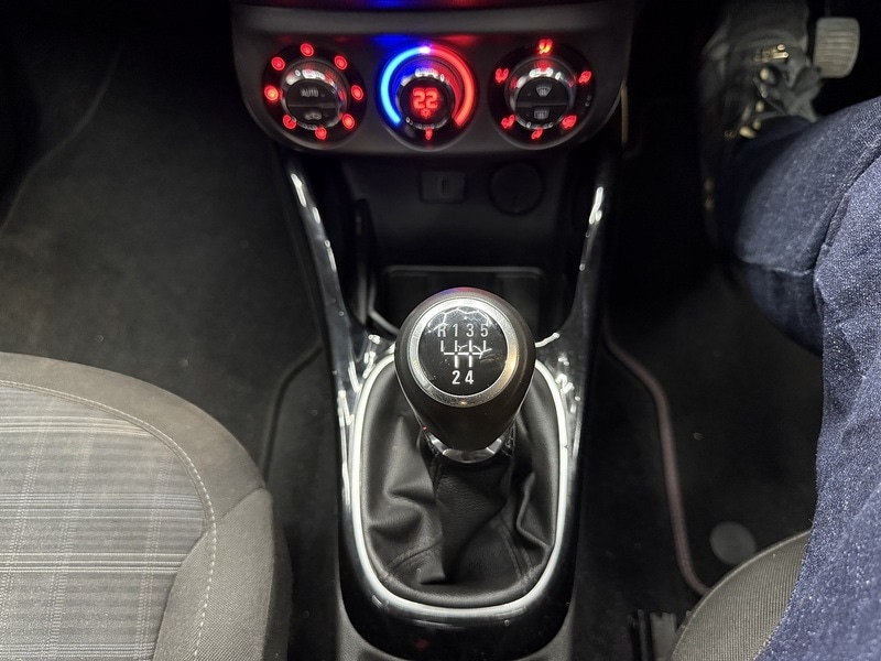Used Vauxhall ADAM 2015 for sale - 76280519: Photo 53