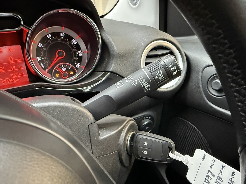 Used Vauxhall ADAM 2015 for sale - 76280519: Photo 59