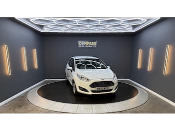 Used Ford Fiesta 2015 for sale - 79844932: Photo