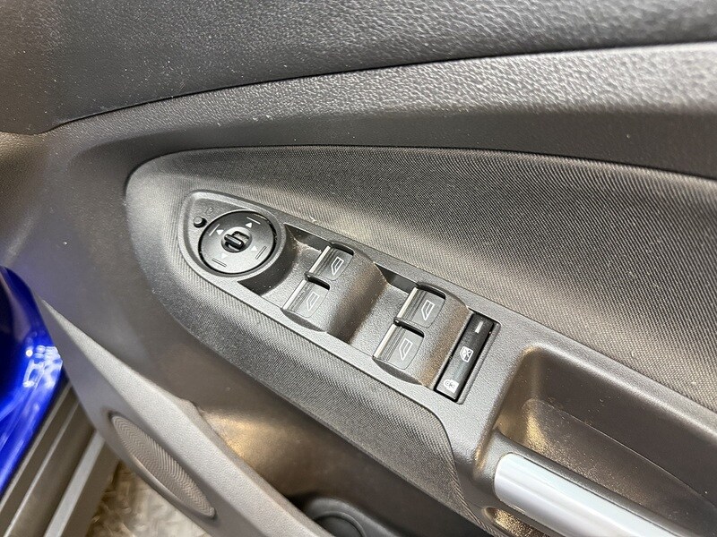 Used Ford C-Max 2016 for sale - 76924034: Photo 31