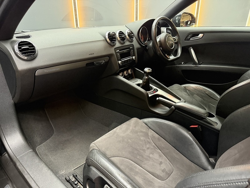 Used Audi TT for sale - 76924032: Photo 42