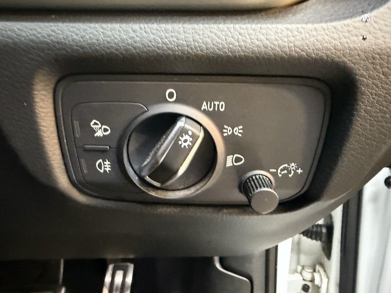 Used Audi A3 2018 for sale - 77227942: Photo 35