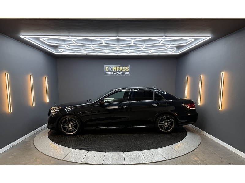 Used Mercedes-Benz E Class 2013 for sale - 77227967: Photo 25