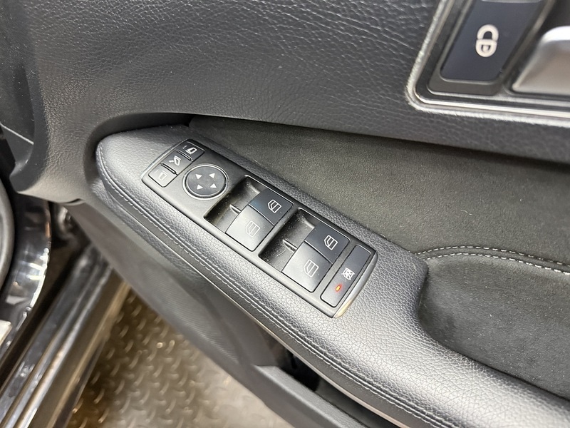 Used Mercedes-Benz E Class 2013 for sale - 77227967: Photo 37