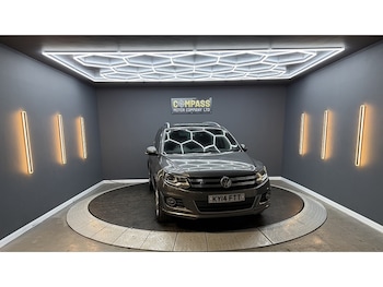 Used Volkswagen Tiguan 2014 for sale - 77888210: Photo