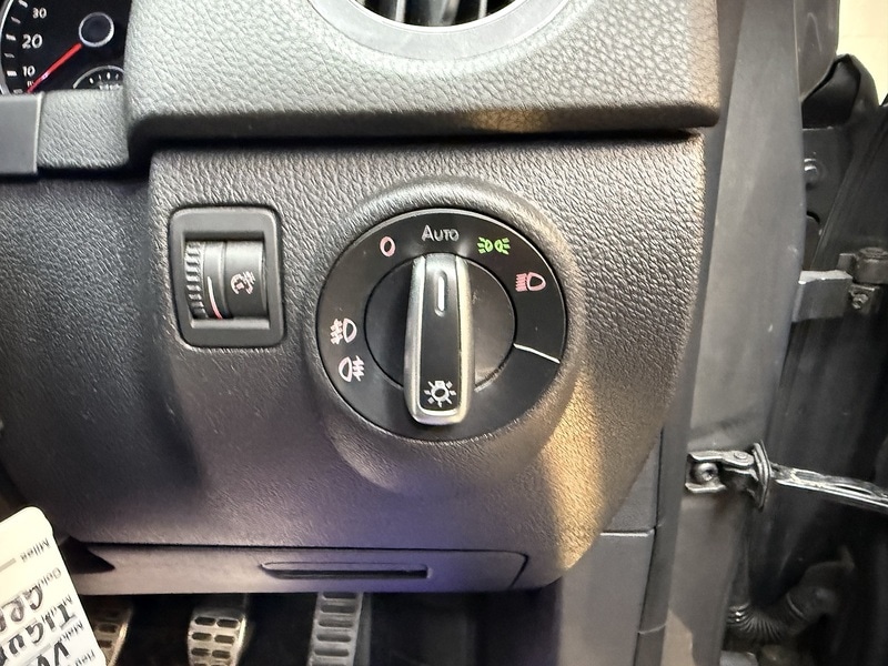 Used Volkswagen Tiguan 2014 for sale - 77888210: Photo 32