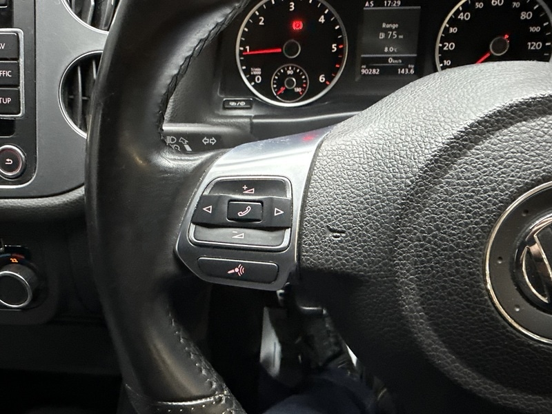 Used Volkswagen Tiguan 2014 for sale - 77888210: Photo 56