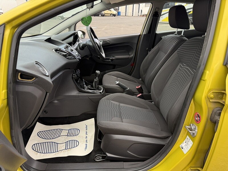 Used Ford Fiesta 2014 for sale - 76280536: Photo 23