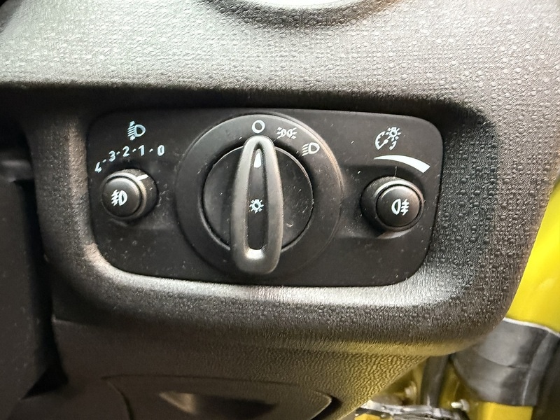 Used Ford Fiesta 2014 for sale - 76280536: Photo 40