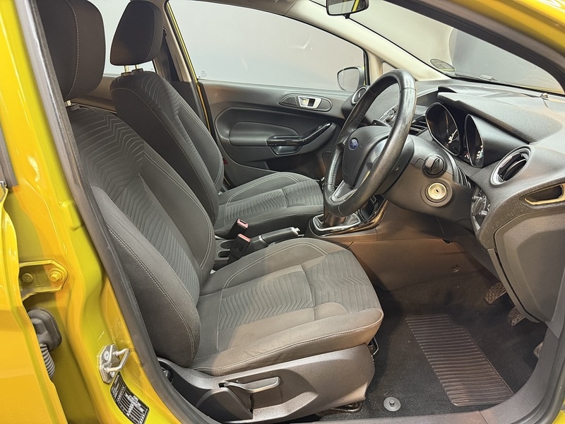 Used Ford Fiesta 2014 for sale - 76280536: Photo 41