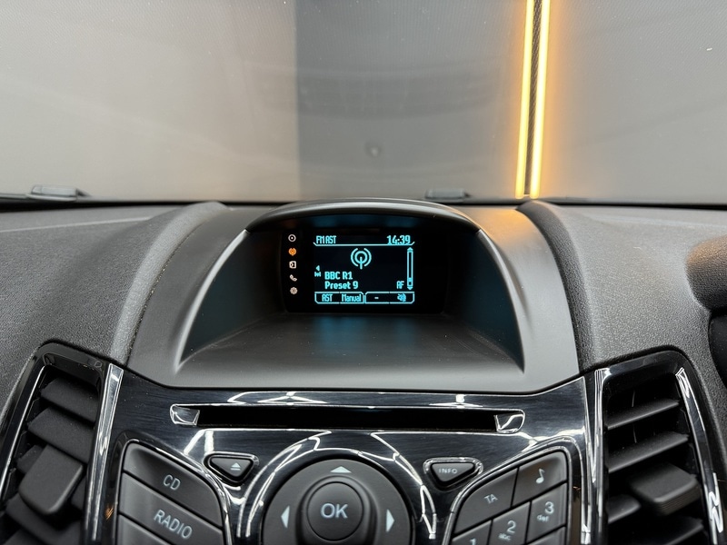 Used Ford Fiesta 2014 for sale - 76280536: Photo 57