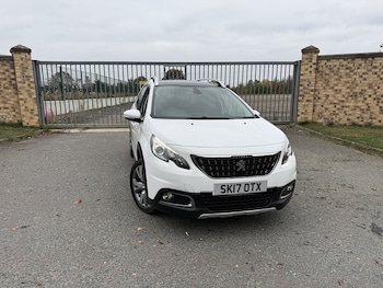 2017 - 1.2 PureTech 110 Allure 5dr