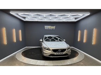 Used Volvo V40 2015 for sale - 78712819: Photo
