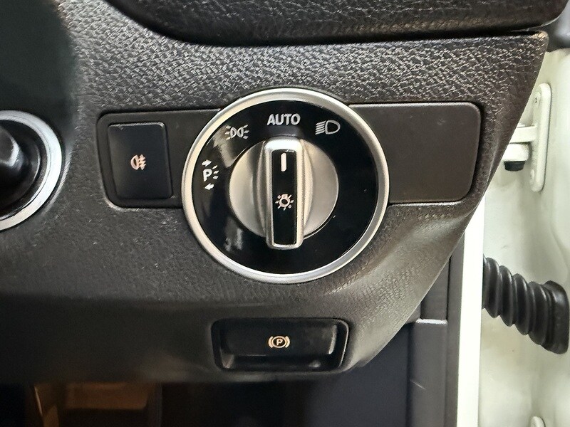 Used Mercedes-Benz CLA 2016 for sale - 77118176: Photo 43