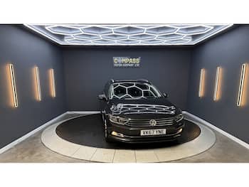 Used Volkswagen Passat 2017 for sale - 79494519: Photo