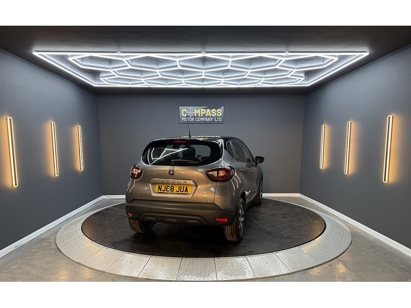 Used Renault Captur 2018 for sale - 76280534: Photo 18