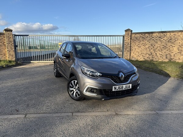 Used Renault Captur 2018 for sale - 76280534: Photo 1
