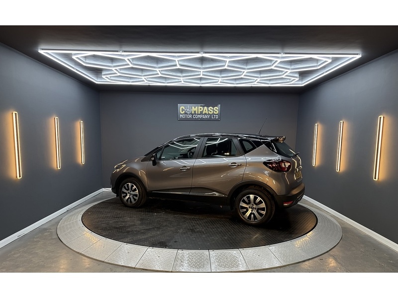Used Renault Captur 2018 for sale - 76280534: Photo 25