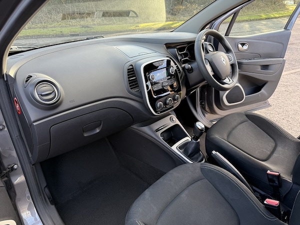 Used Renault Captur 2018 for sale - 76280534: Photo 27