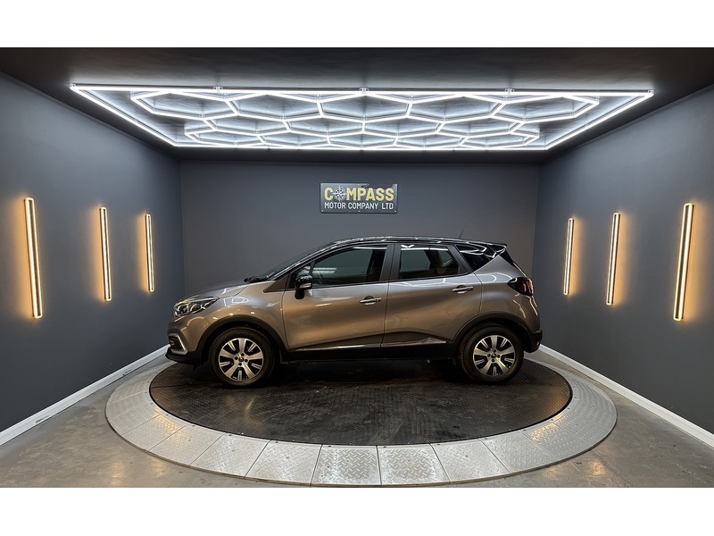 Used Renault Captur 2018 for sale - 76280534: Photo 29