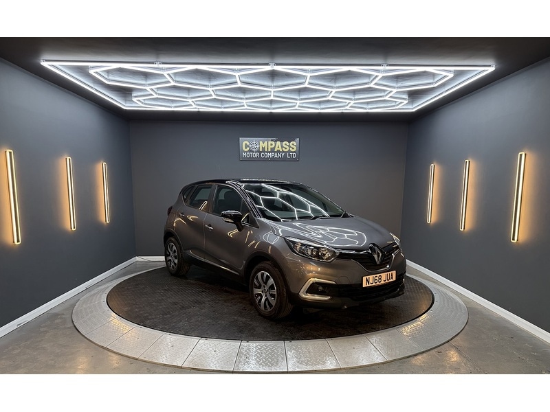 Used Renault Captur 2018 for sale - 76280534: Photo 3
