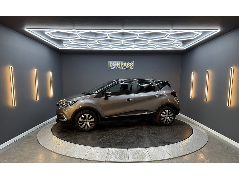 Used Renault Captur 2018 for sale - 76280534: Photo 30