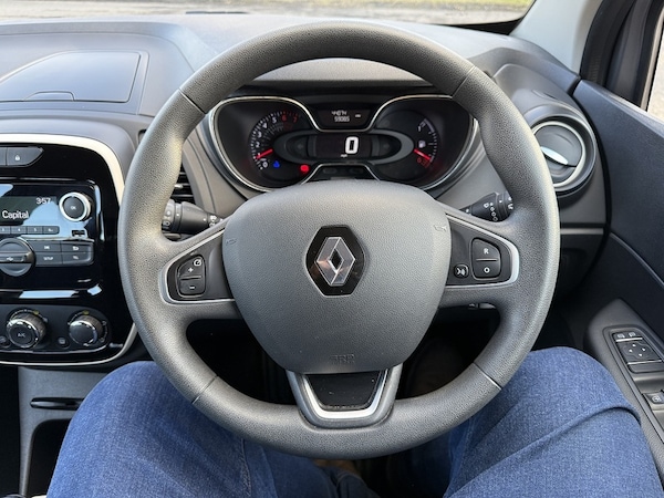Used Renault Captur 2018 for sale - 76280534: Photo 32