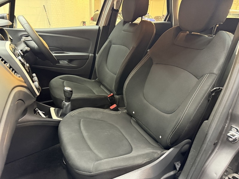 Used Renault Captur 2018 for sale - 76280534: Photo 56