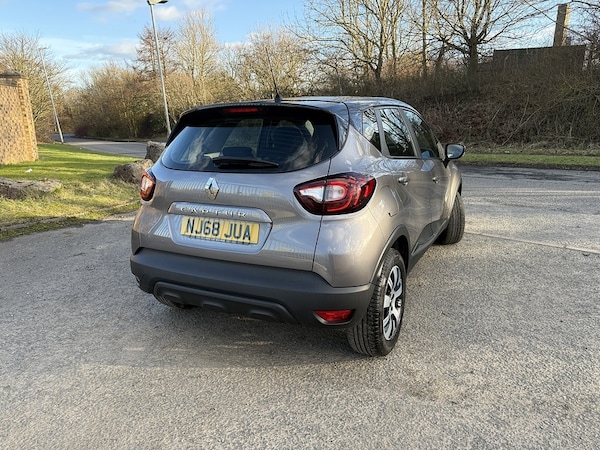 Used Renault Captur 2018 for sale - 76280534: Photo 7