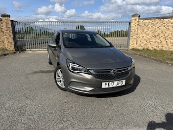 Vauxhall - Astra