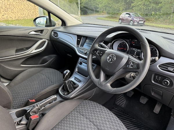 Used Vauxhall Astra 2017 for sale - 76280506: Photo 21