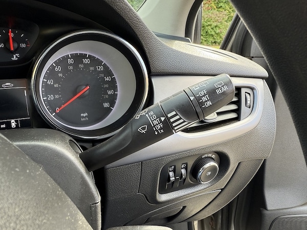 Used Vauxhall Astra 2017 for sale - 76280506: Photo 45