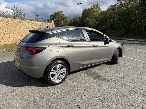 Used Vauxhall Astra 2017 for sale - 76280506: Photo 7