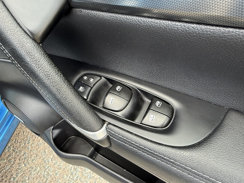 Used Nissan Qashqai 2017 for sale - 76396615: Photo 27