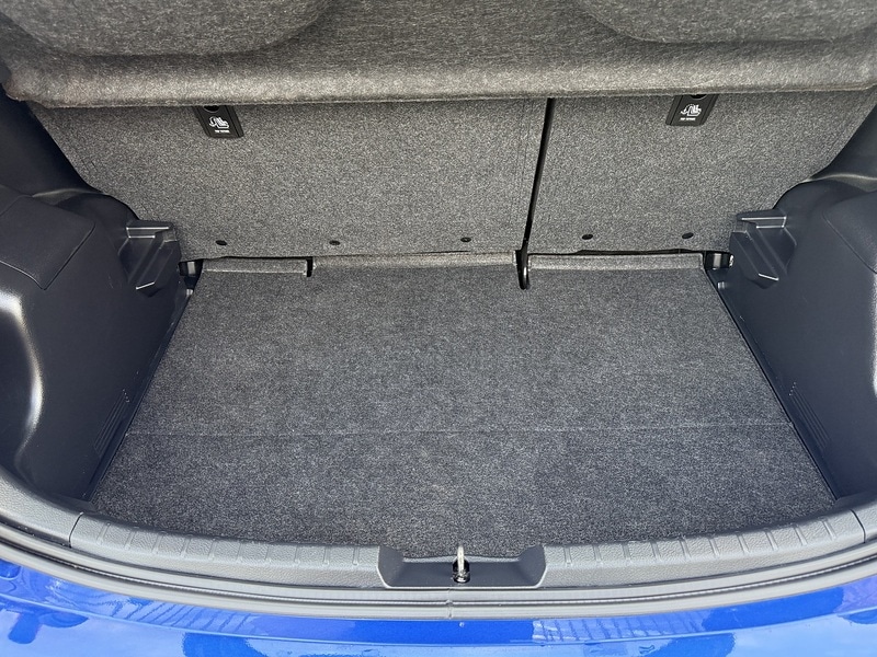 Used Toyota Yaris 2018 for sale - 76582984: Photo 31