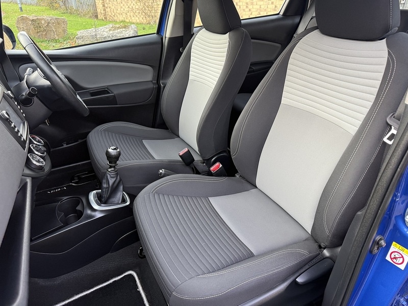 Used Toyota Yaris 2018 for sale - 76582984: Photo 37