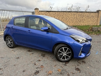 Used Toyota Yaris 2018 for sale - 76582984: Photo
