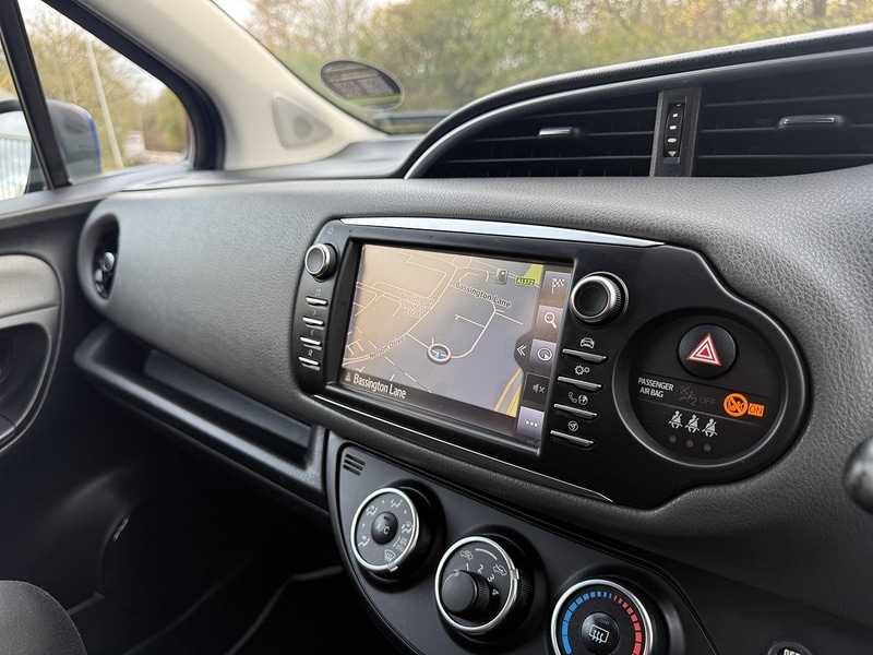 Used Toyota Yaris 2018 for sale - 76582984: Photo 45