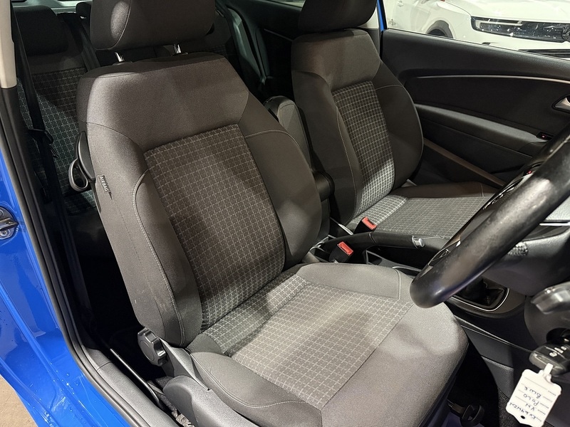 Used Volkswagen Polo 2014 for sale - 76582985: Photo 25