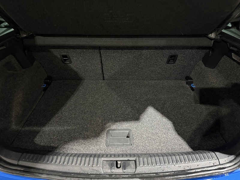 Used Volkswagen Polo 2014 for sale - 76582985: Photo 29