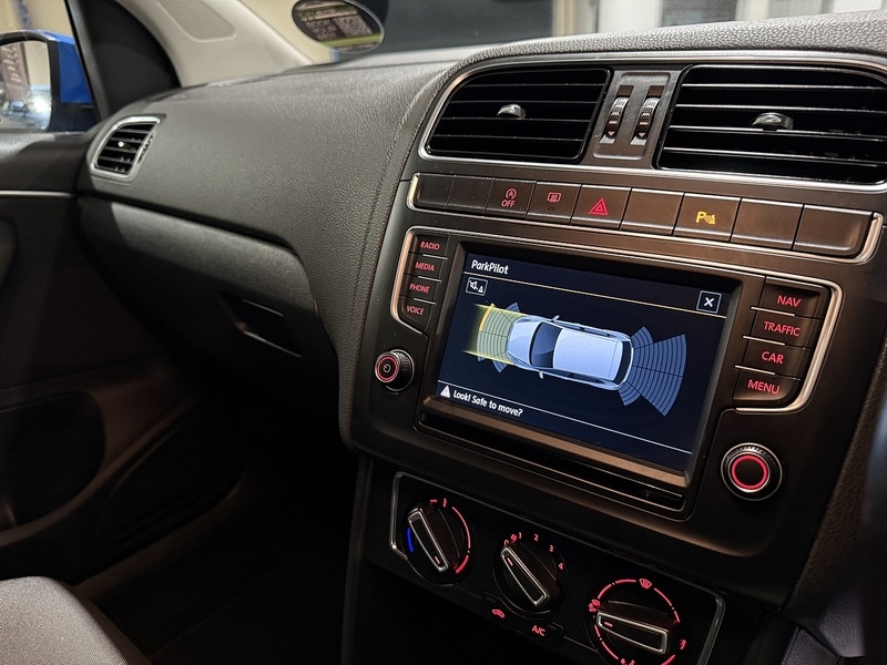 Used Volkswagen Polo 2014 for sale - 76582985: Photo 40