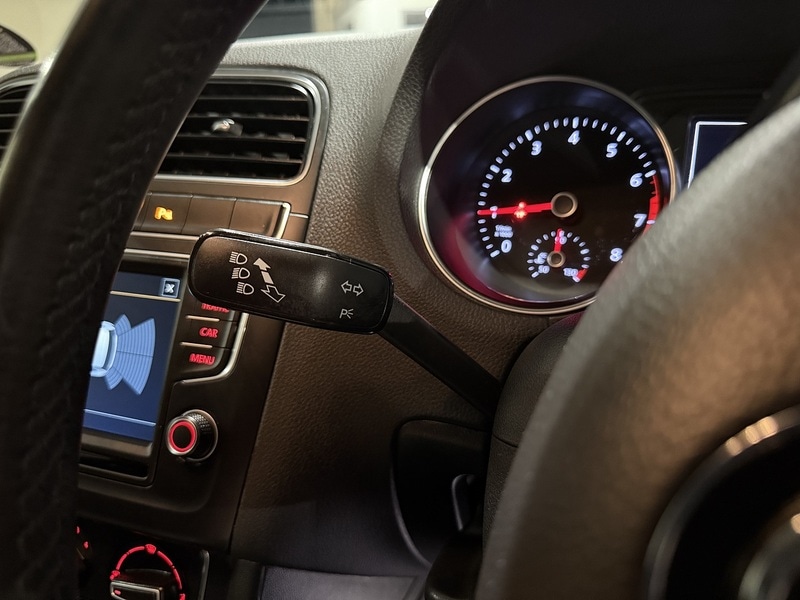 Used Volkswagen Polo 2014 for sale - 76582985: Photo 43