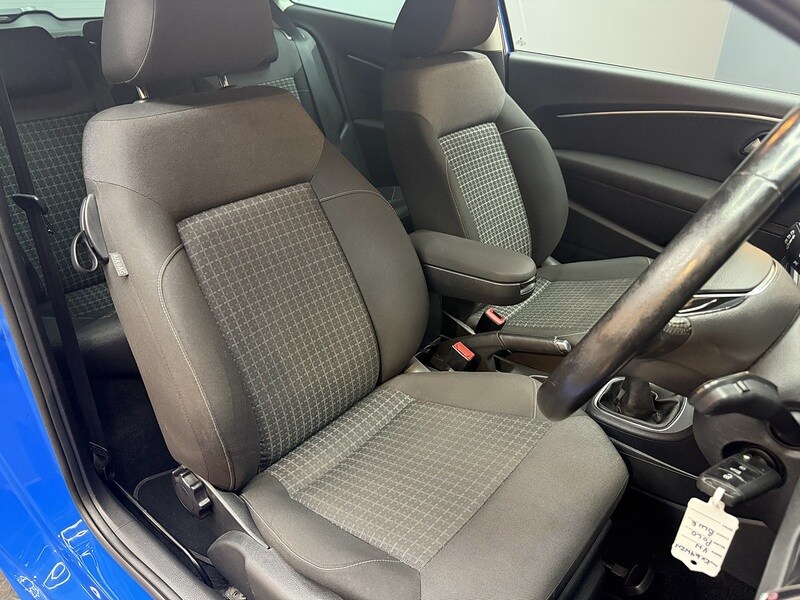 Used Volkswagen Polo 2014 for sale - 76582985: Photo 49