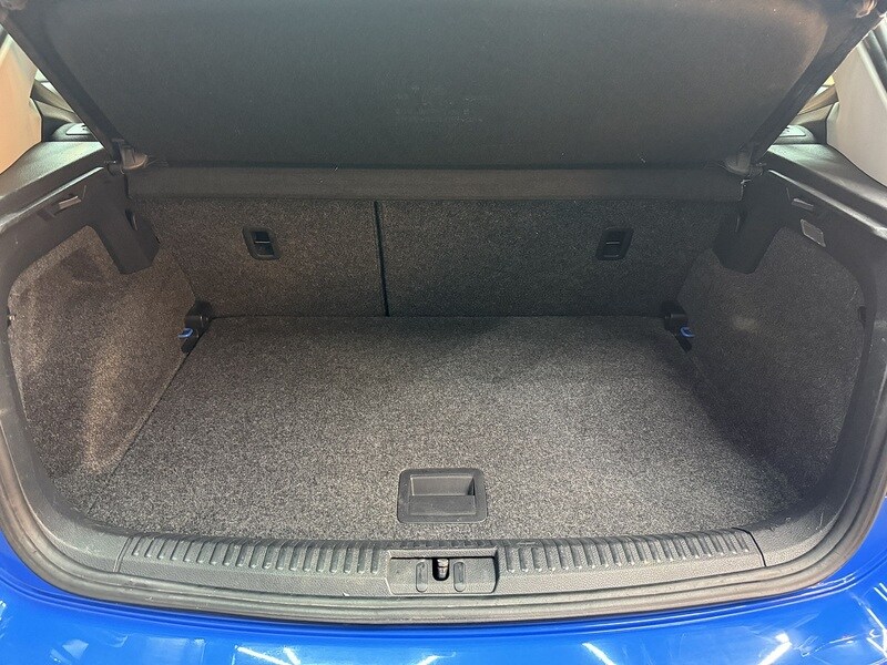 Used Volkswagen Polo 2014 for sale - 76582985: Photo 52