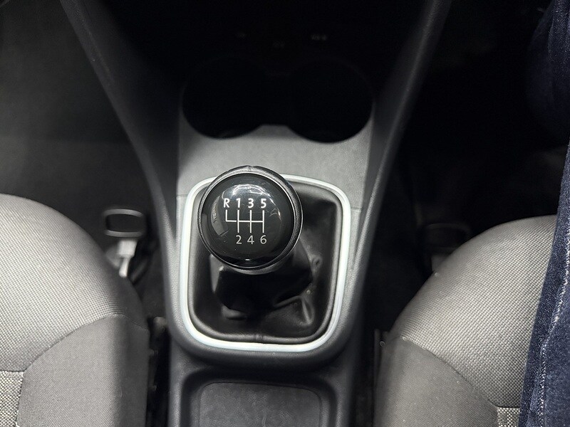 Used Volkswagen Polo 2014 for sale - 76582985: Photo 61