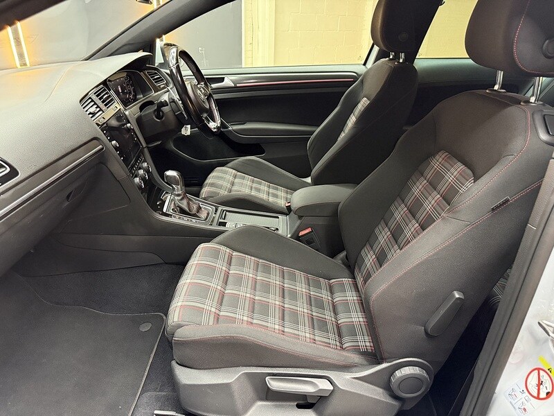 Used Volkswagen Golf for sale - 77572417: Photo 42