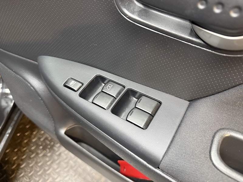 Used Nissan Note 2010 for sale - 76884519: Photo 38