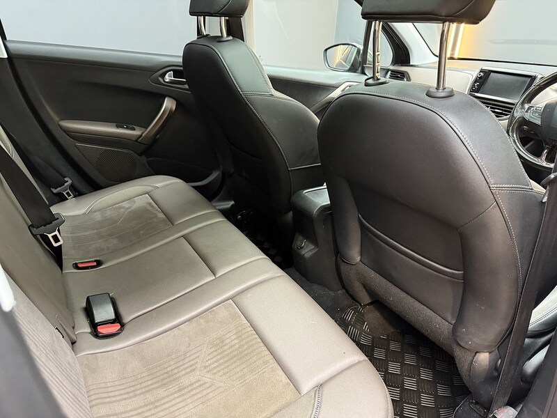 Used Peugeot 2008 2013 for sale - 77517525: Photo 38